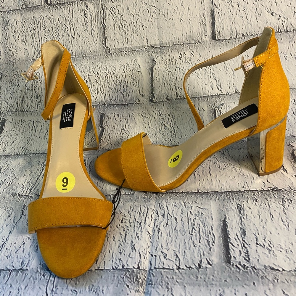 Women’s shoes jones New York